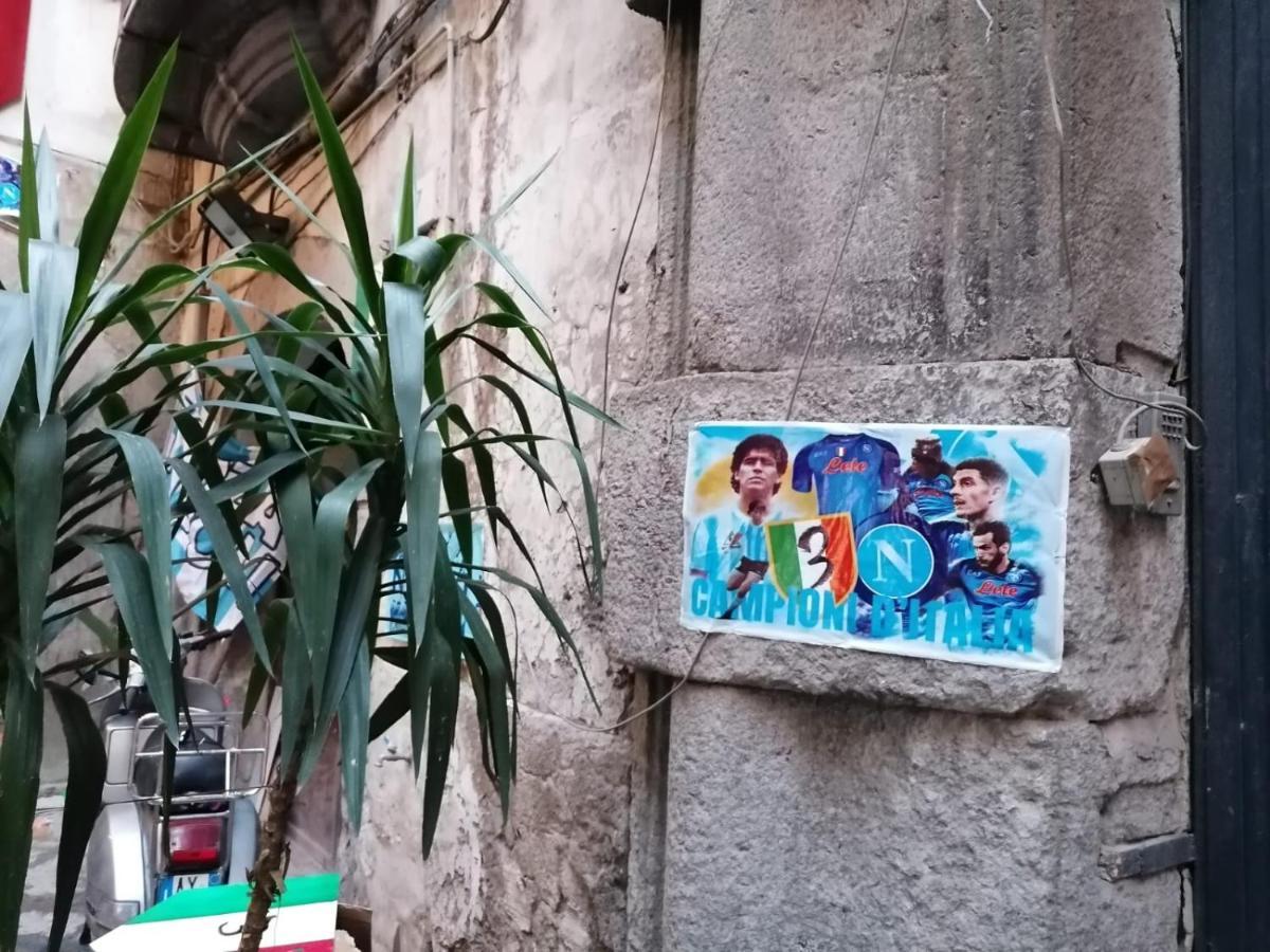 Suite San Gennaro Bis Nápoles Exterior foto